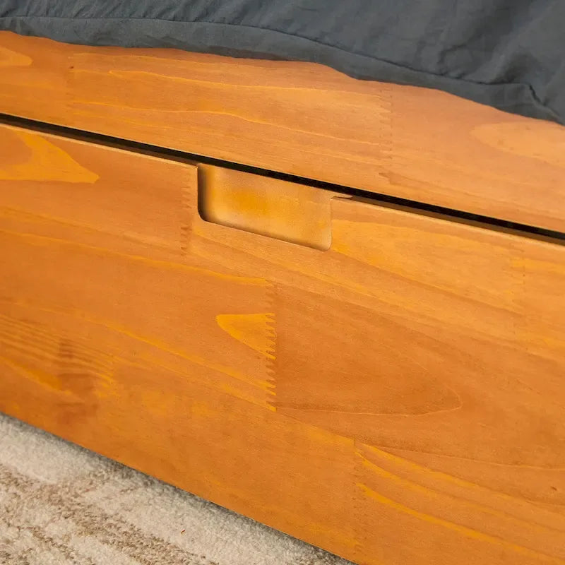 Letto a piattaforma contenitore Mid Century Modern in noce con cassetti, matrimoniale, 2 posti letto