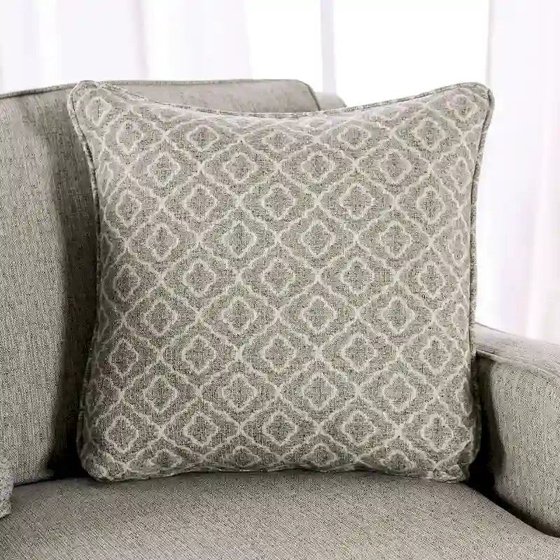Divano a tre posti in tessuto grigio effetto lino, con cuscini decorativi, stile transizionale