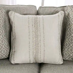 Divano a tre posti in tessuto grigio effetto lino, con cuscini decorativi, stile transizionale