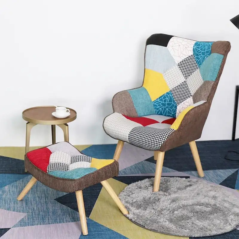 Poltrona accentata in lino blu/rosa/multicolore con pouf, seduta singola, poltrona con schienale alto curvo
